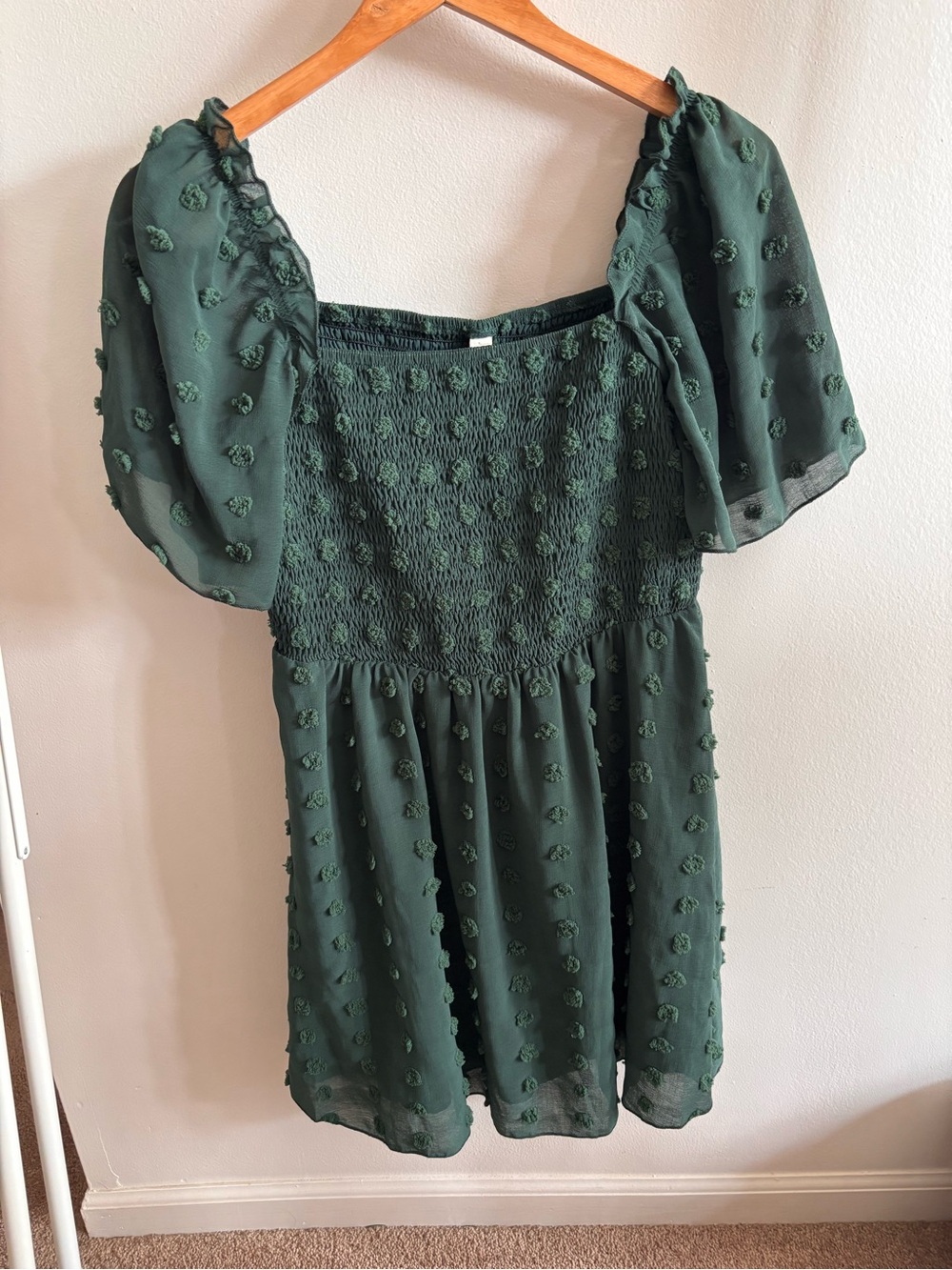 Exlura Green Textured Puff-Sleeve Mini Dress